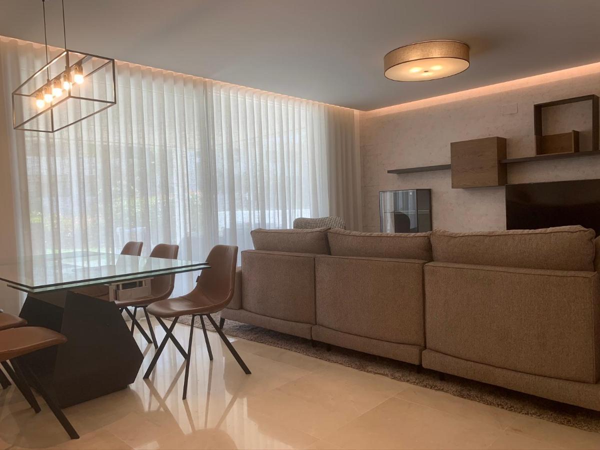 Royal Banus Appartement Marbella Buitenkant foto